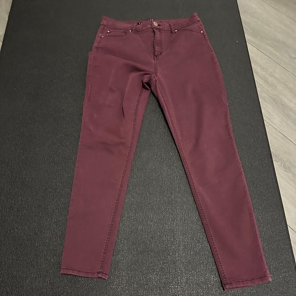 Tinseltown Denim - Tinseltown Burgundy Jeans size 11